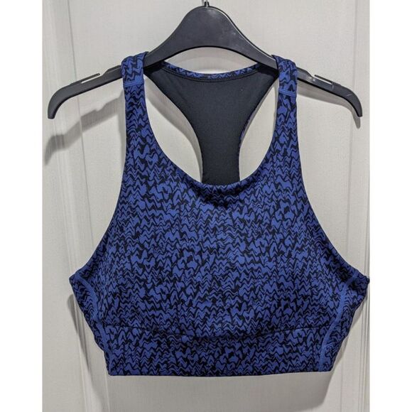 New Zella | Live-In Racerback Bra in Blue Twilight Wave Print - Picture 4 of 10